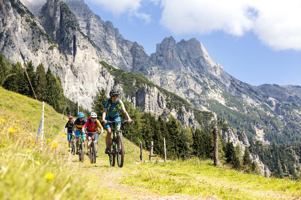 Hotel Bacher Asitzstubn Leogang Zewnętrze zdjęcie