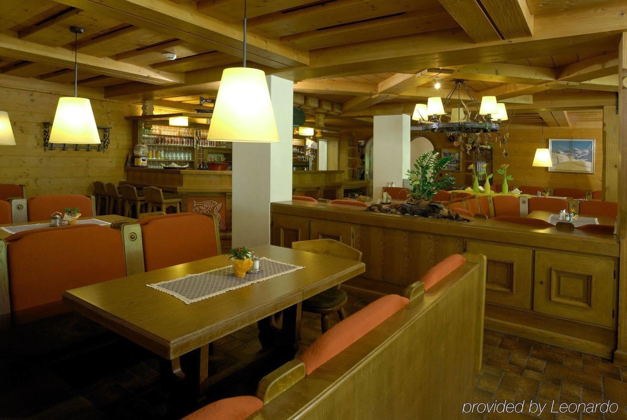 Hotel Bacher Asitzstubn Leogang Restauracja zdjęcie